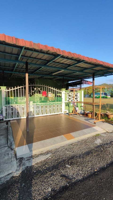 Day, Evening entertainment, Garden view, Parking