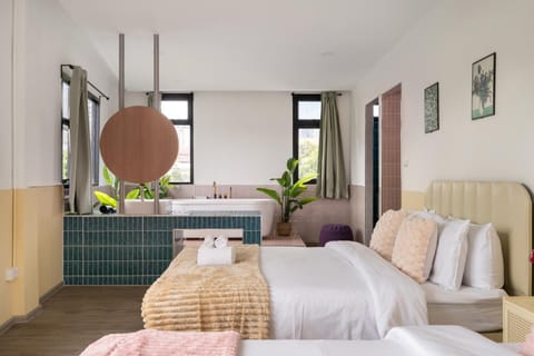 Bed, Bedroom