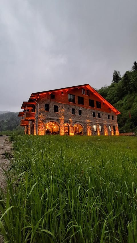 Property building, Natural landscape