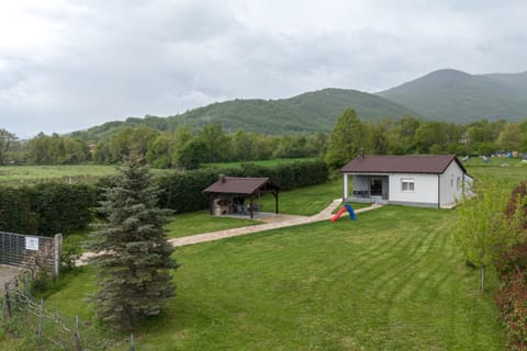 Casa Montagna Villa in North Macedonia