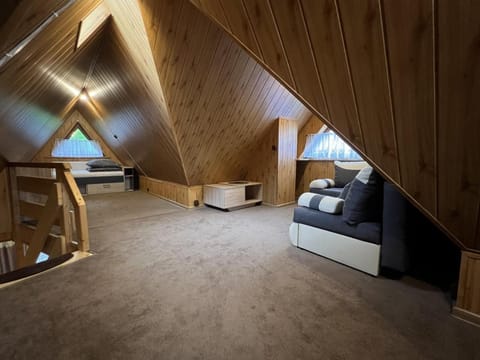 Bed, Seating area, Bedroom