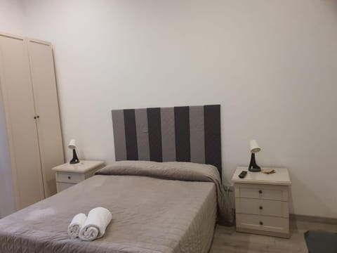 Bed, Photo of the whole room, Bedroom, towels, wardrobe