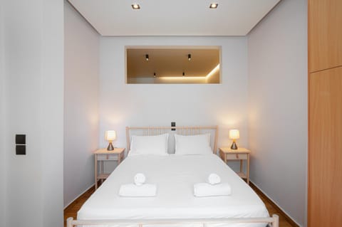 Bed, Bathroom, Photo of the whole room, Bedroom, towels