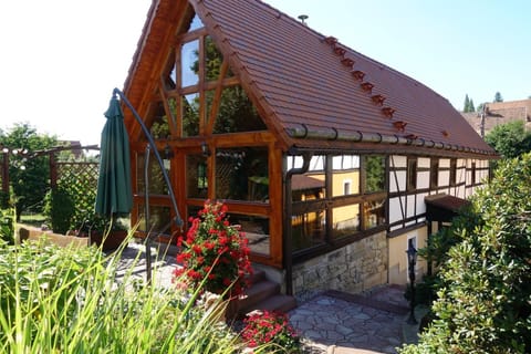 Property building, Spring, Day, Garden