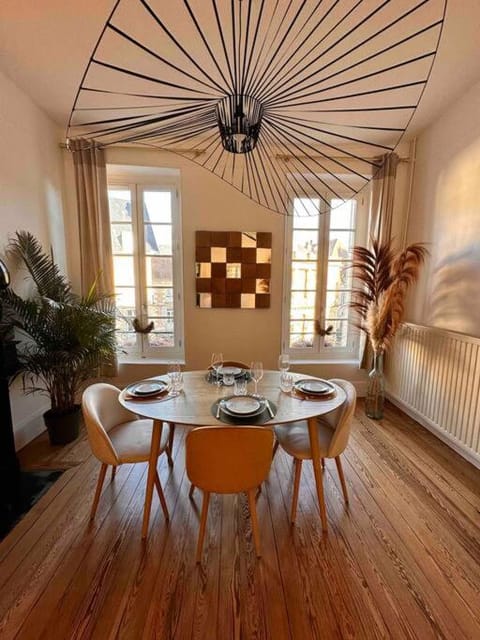 Appartement de charme Les Orfèvres Apartment in Moulins