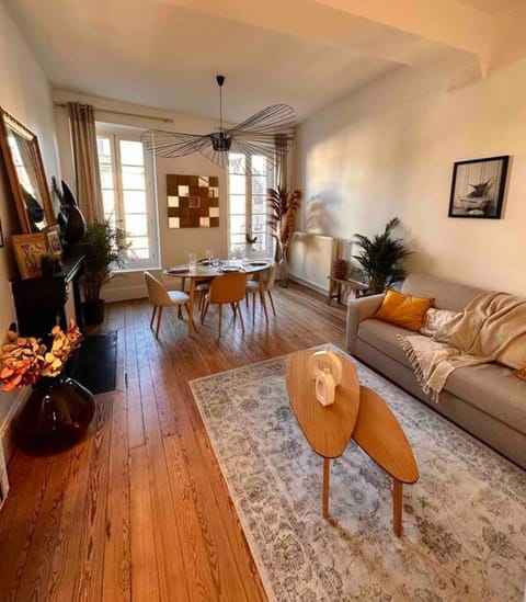 Appartement de charme Les Orfèvres Apartment in Moulins