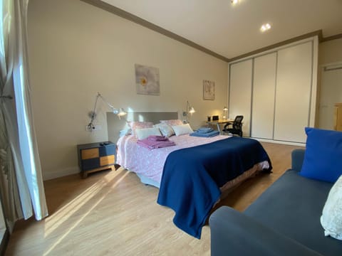 Bed, Photo of the whole room, Bedroom, hair dresser, wardrobe