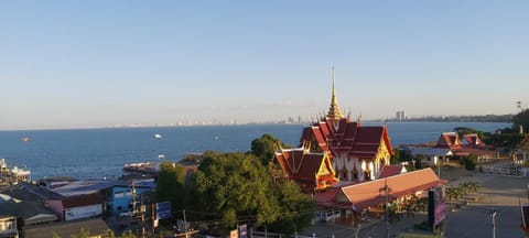 Nearby landmark, Neighbourhood, Sea view