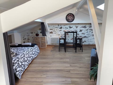 Living room, Dining area, Bedroom