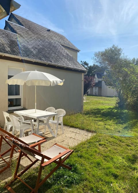 Patio, Garden, Garden view