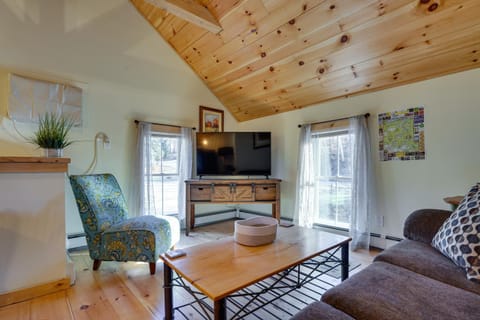 Inviting Chittenden Apartment Near Pico Mountain! Apartment in Chittenden