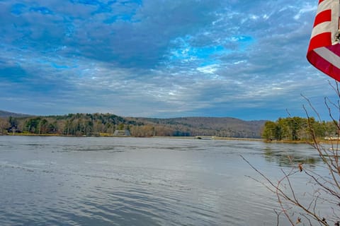 Bomo Hacienda House in Lake Bomoseen