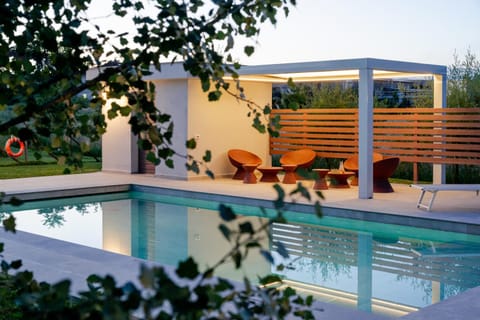 Pool view, Swimming pool