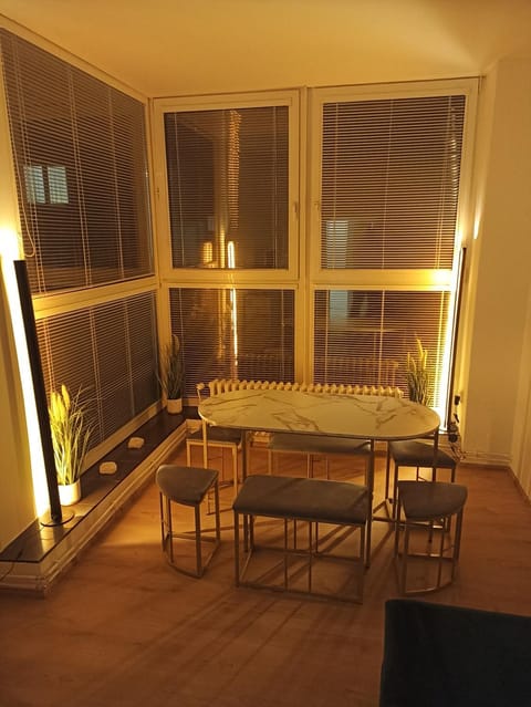 Living room, Seating area, Dining area