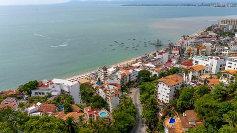 Neighbourhood, Natural landscape, Sea view