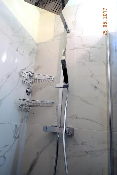 Les Pins Bleus - Antibes Juan Les Pins Apartment in Antibes