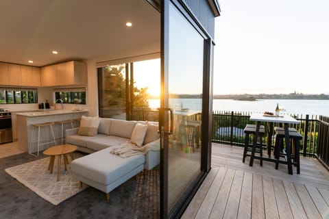 Property building, Seating area, Sea view, Sea view, Sunset