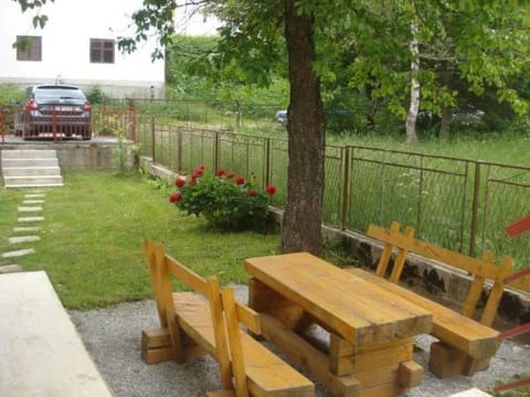 Spring, Day, Garden, Garden view