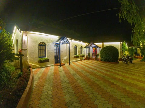 Property building, Parking
