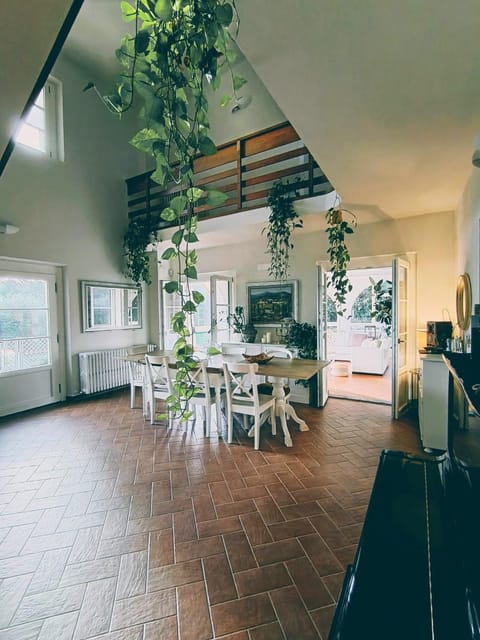 Communal lounge/ TV room, Seating area