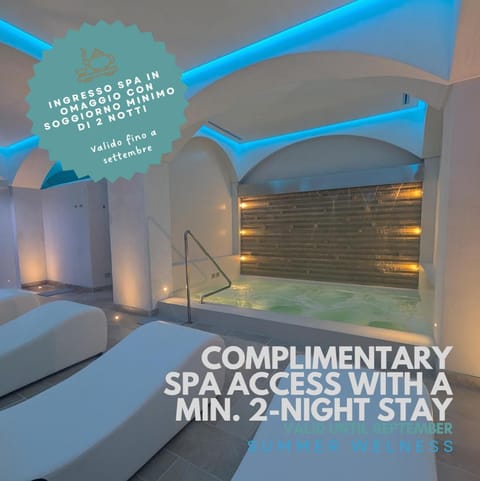 Hot Tub, Massage, Spa and wellness centre/facilities