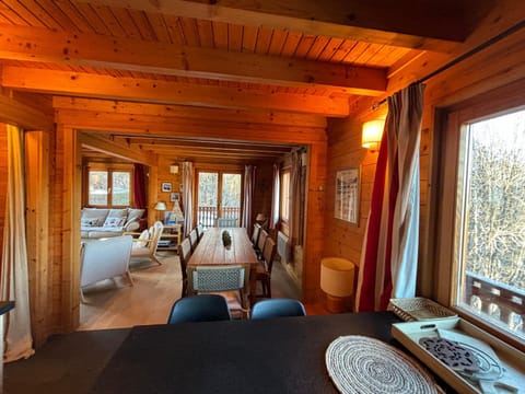 Chalet de charme aux Carroz d'Arrâches-Flaines Chalet in Arâches-la-Frasse