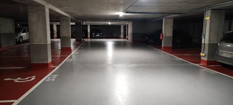 Neighbourhood, Parking