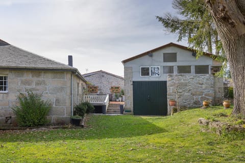 Property building, Facade/entrance, Off site