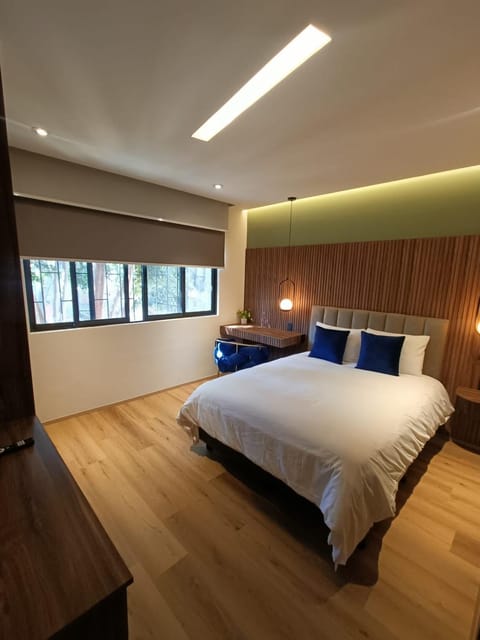 Eugenio SUEtes Hotel in Mexico City