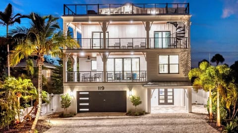 Luxe Lagoon - 119 House in Siesta Key