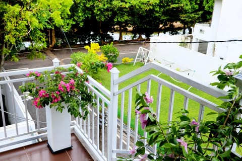 Garden, Balcony/Terrace, Garden view