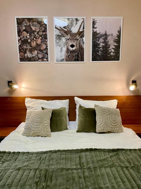 Decorative detail, Bedroom