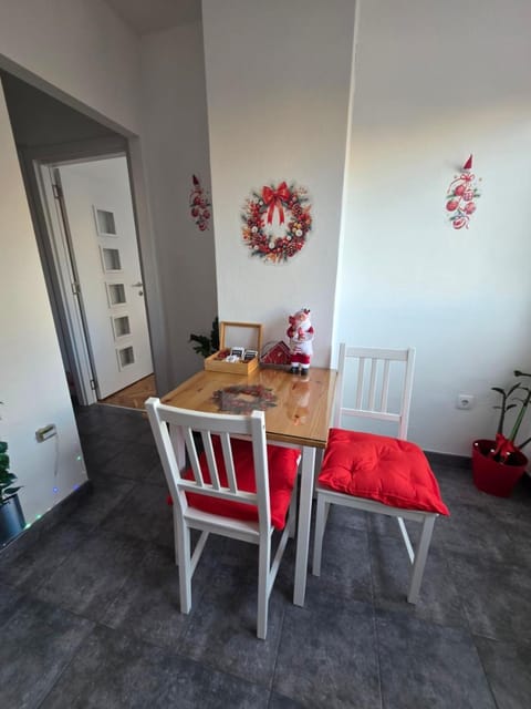 Apartman Zlatovo Stan Na Dan Apartment in Serbia