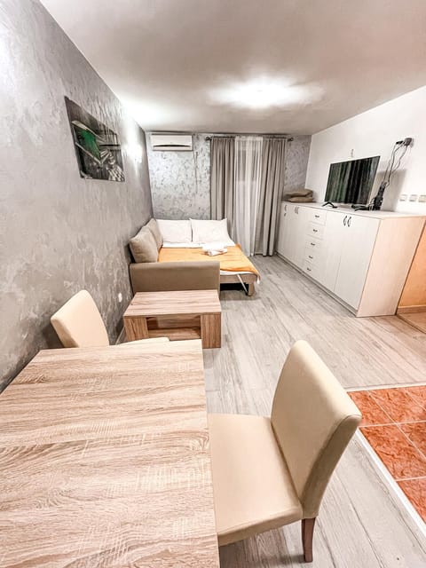 Bed, Living room, Dining area