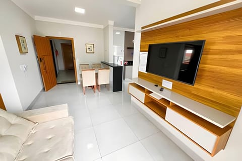 Communal lounge/ TV room, Living room, Dining area