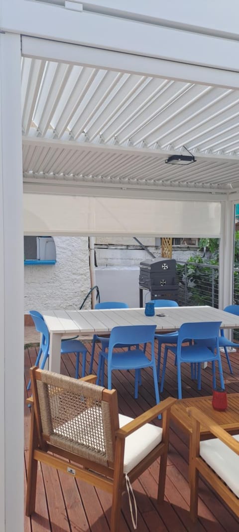 BBQ facilities, Balcony/Terrace