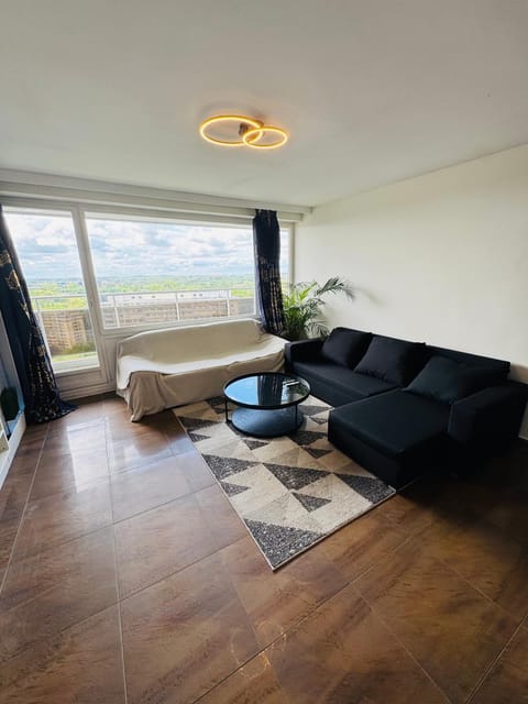 Appart meublé 92m2 + 2 terrasses Apartment in Flanders