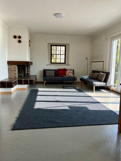 Charming house with a lake view House in Lucerne