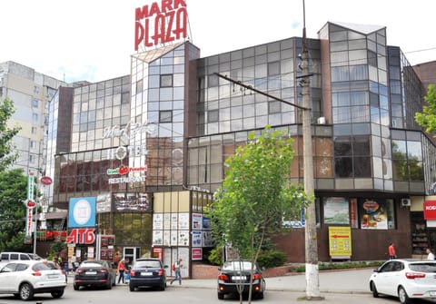 Property building, Facade/entrance