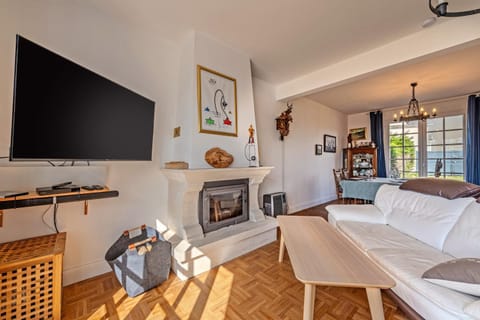 Typenhir House in Finistere