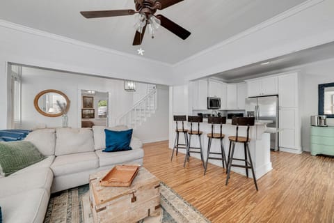 Orrell House House in Gulf Shores