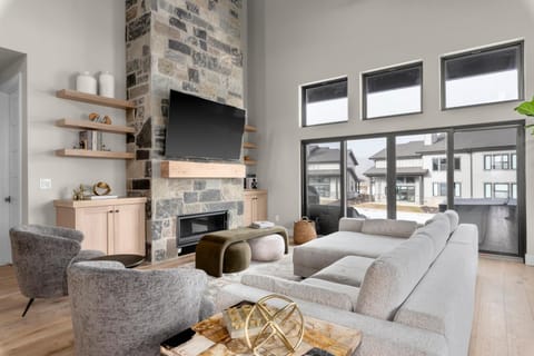 TV and multimedia, Living room, Seating area