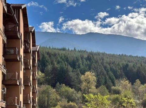 Apart-Hotel Crown Bansko Apartment in Blagoevgrad Province