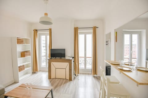 Le Schuman - Appart 1 ch proche Panier Vieux-Port Apartment in Marseille