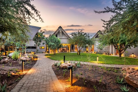 Property building, Natural landscape, Garden, Garden view