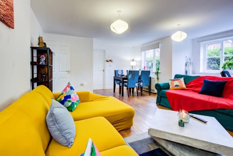 TV and multimedia, Living room