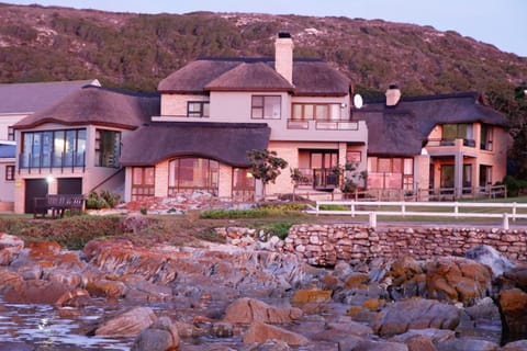 Property building, Facade/entrance, Natural landscape