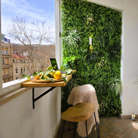 Balcony/Terrace, Seating area, City view