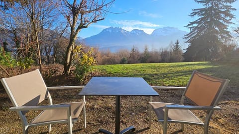 Patio, View (from property/room), Garden view