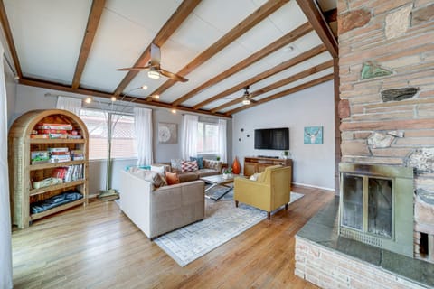 Pet-Friendly Sedona Home Hot Tub, Walk to Trails! House in Sedona